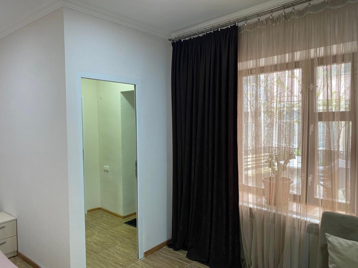 Sm Apartment 1 Jerevan Eksteriør billede